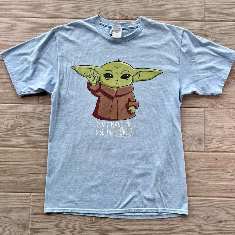 Star Wars Baby Yoda  Printed Blue Cotton Short Sleeves Men’s T-shirt Size Medium